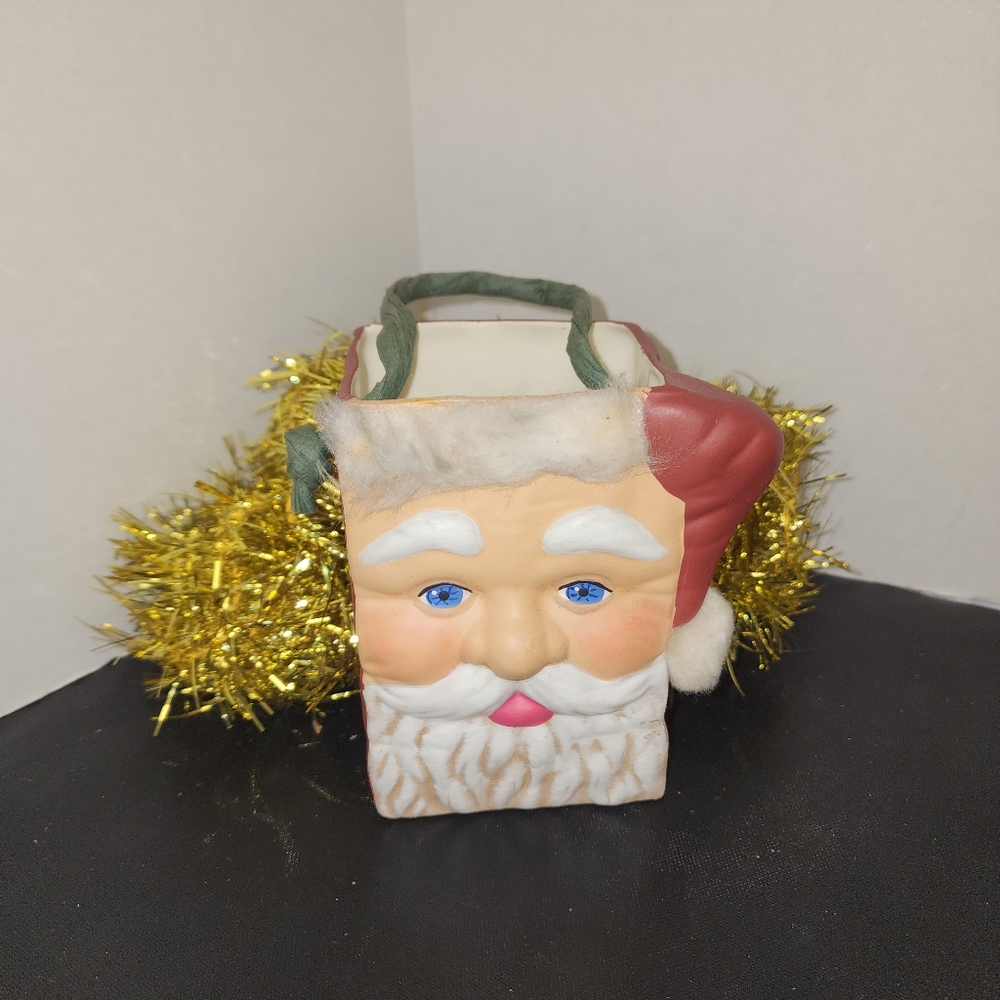 Vintage (1990's) Ceramic Santa Claus Gift Bag Vase/Ornament